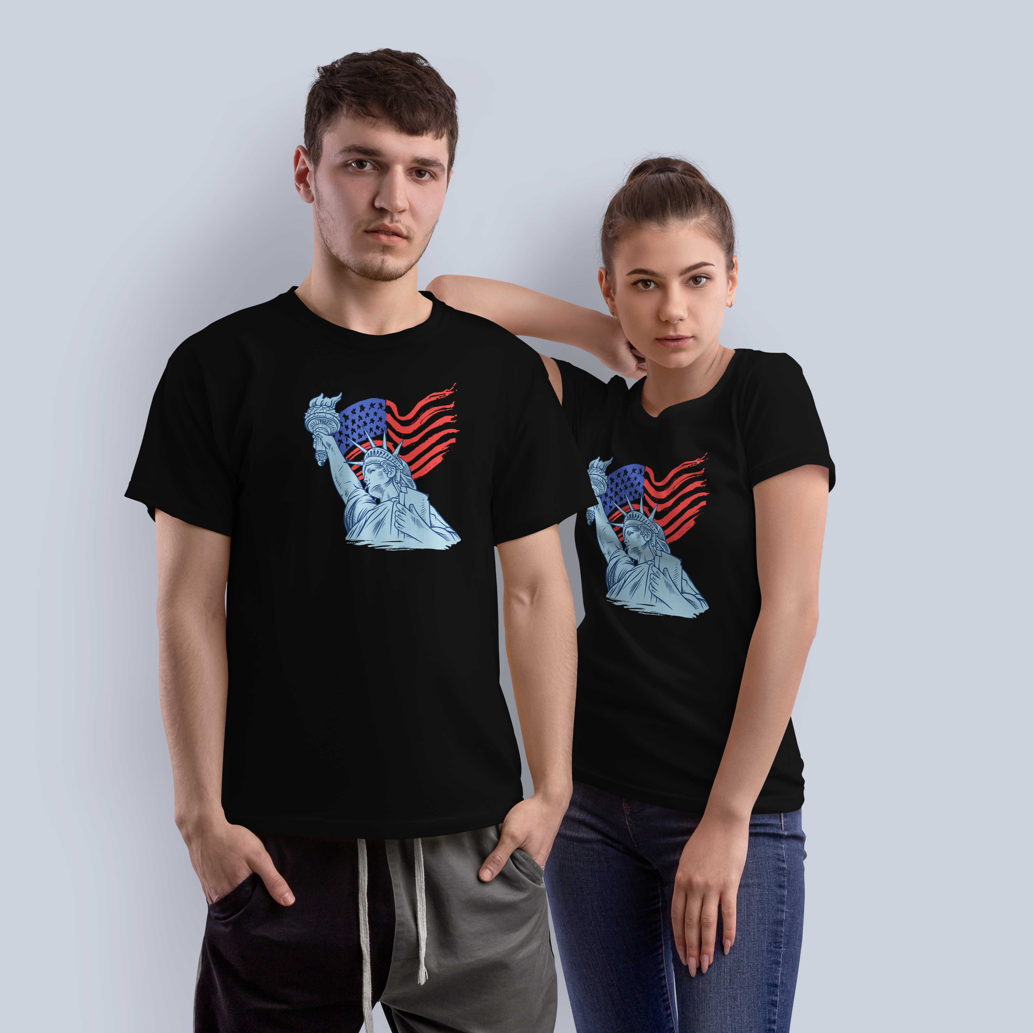 Statue of Liberty & American Flag Graphic Tee | Patriotic USA Black T-Shirt